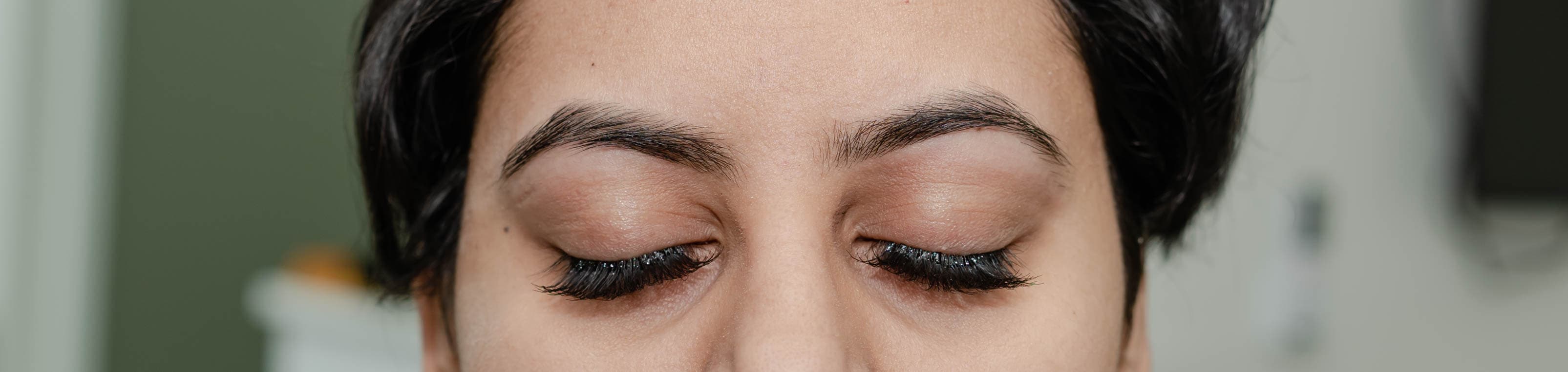 Lash extensions — before and after comparison